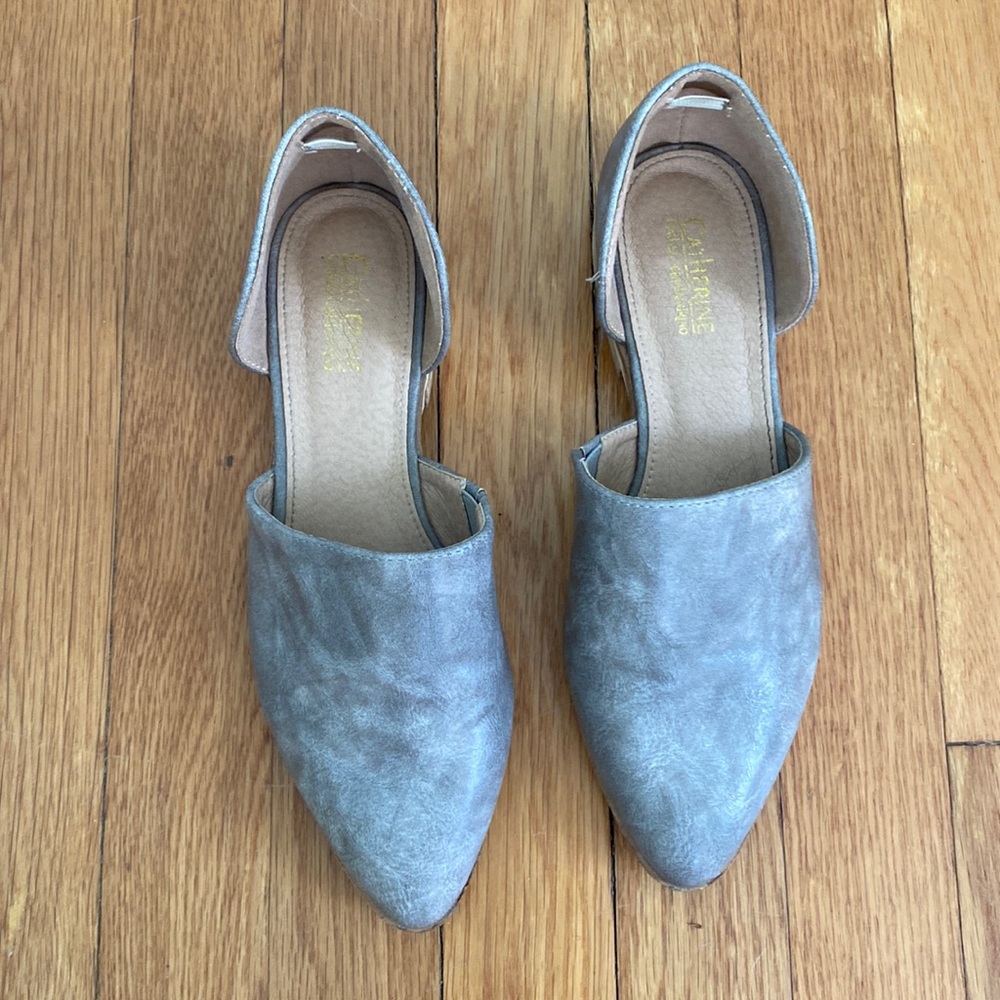 Grey pointed toe flats Catherine by Catherine Malandrino size 7.5